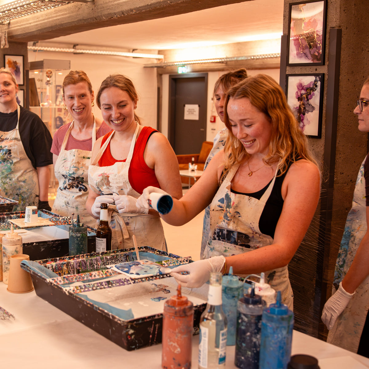 Kein Zwangs-Wichteln – Teamevent im Farbfluss Atelier