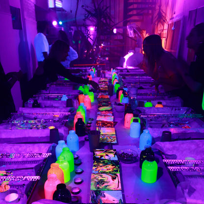 Pouring Special - Neon Night