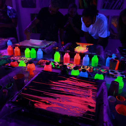 Pouring Special - Neon Night