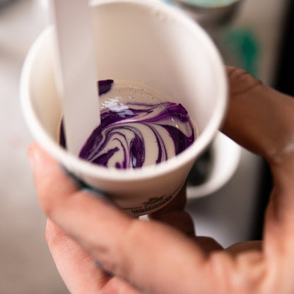 Jesmonite gießen - Farbfluss Atelier