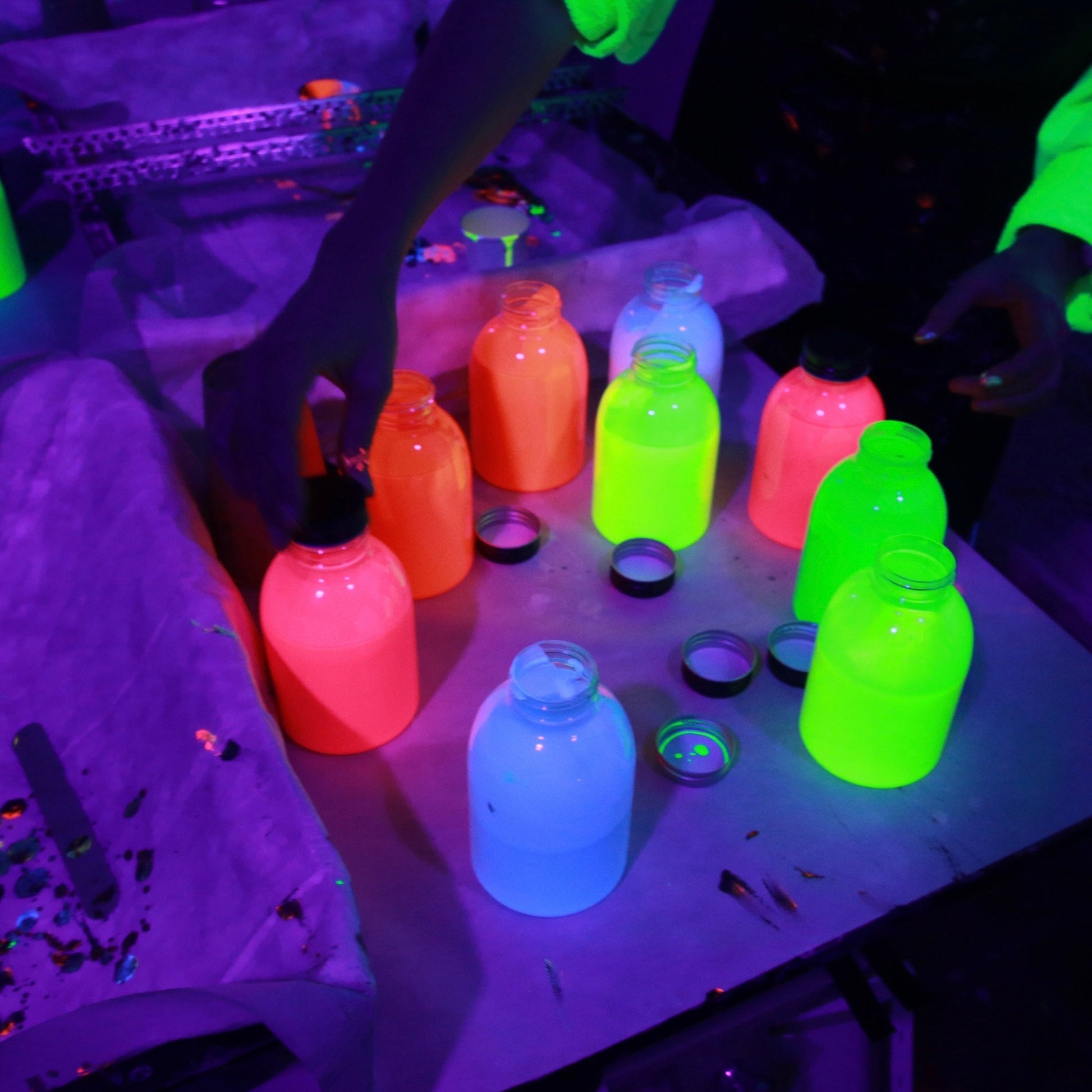 Pouring Special - Neon Night - Farbfluss Atelier